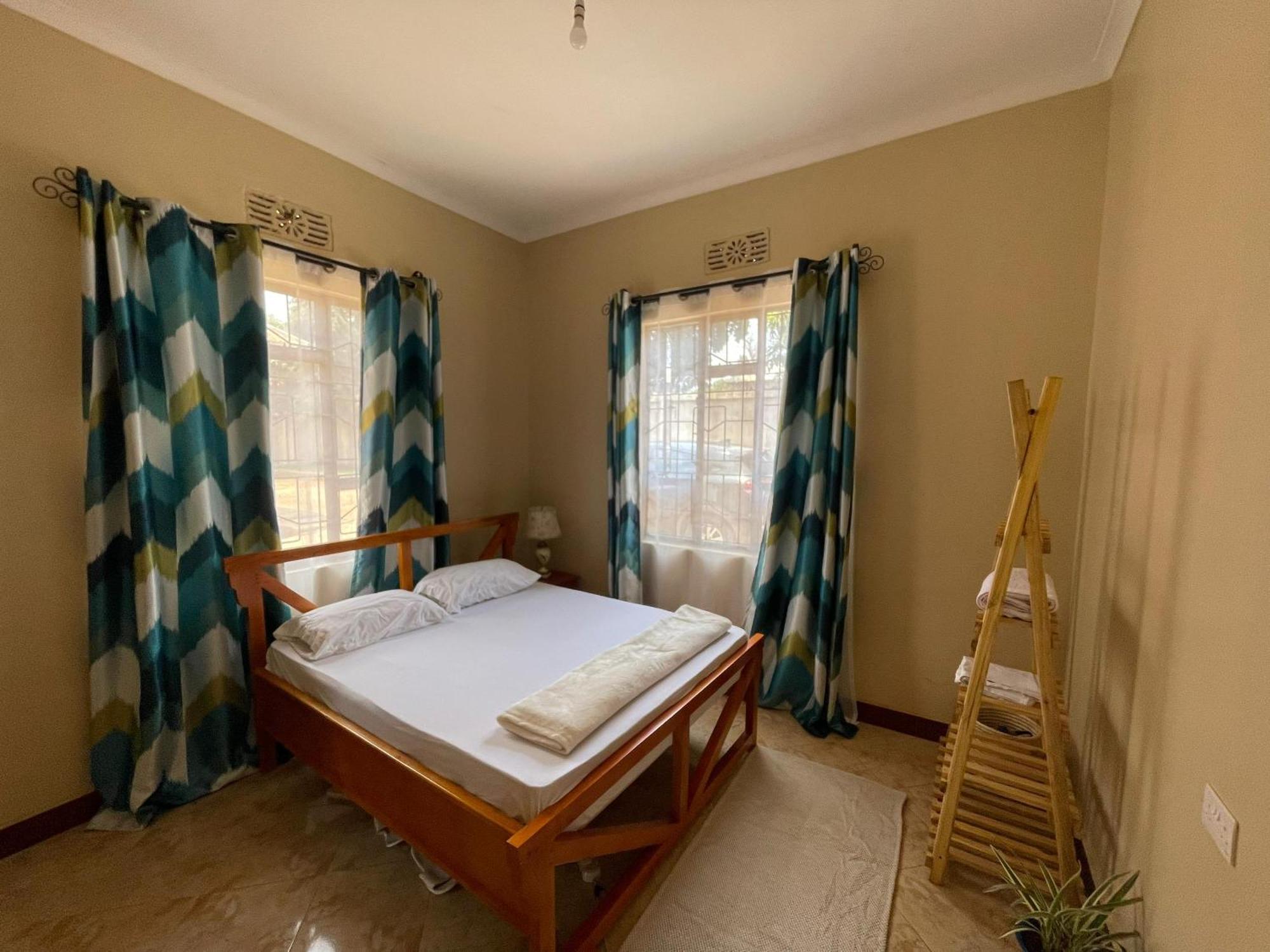 Kilimanjaro Hideway Homestay Моші Екстер'єр фото